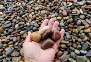 篦冷機(jī)鵝卵石